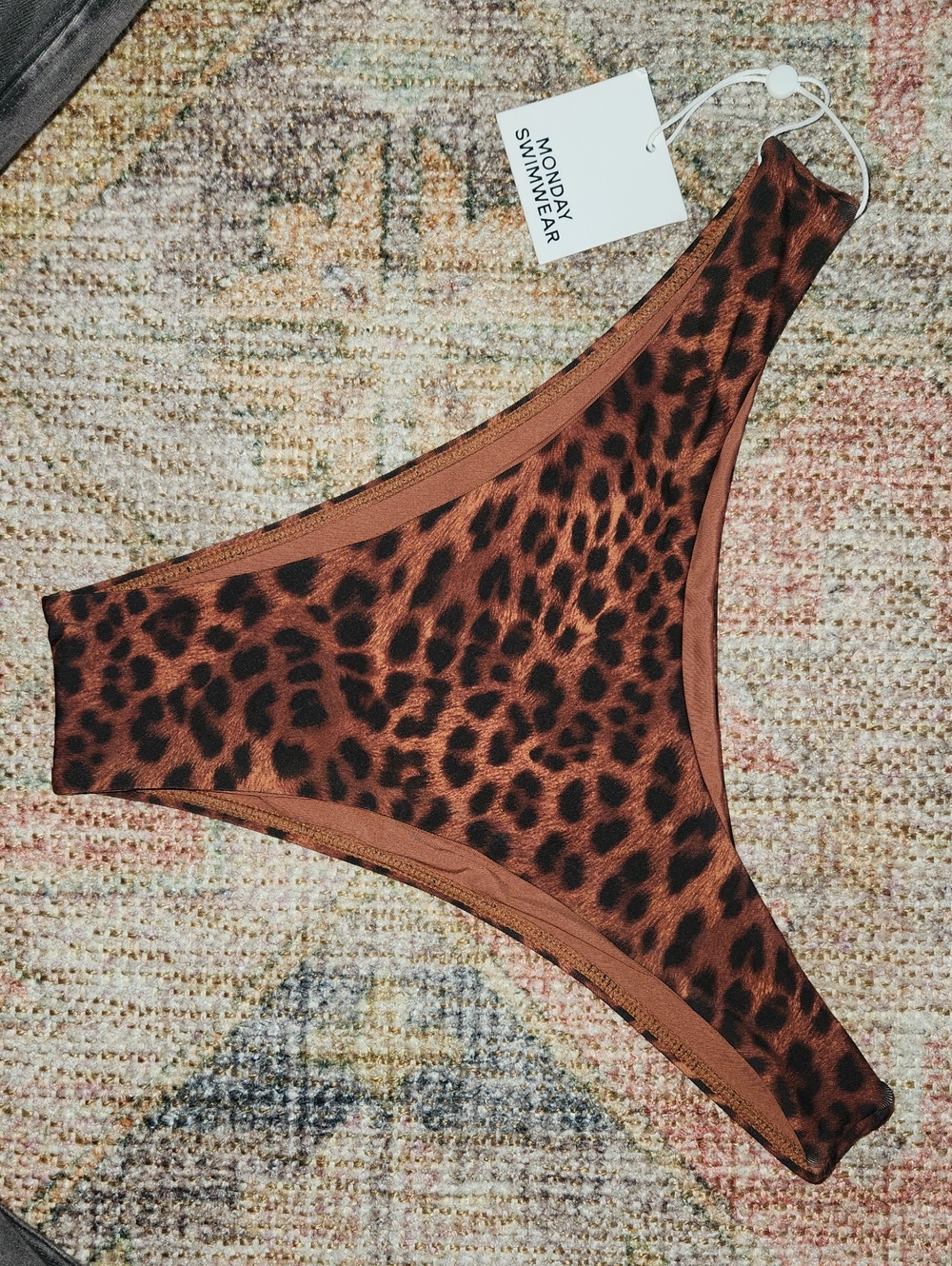 Nwt- Monday Swimwear Byron Bottom Dark Jaguar Size Small